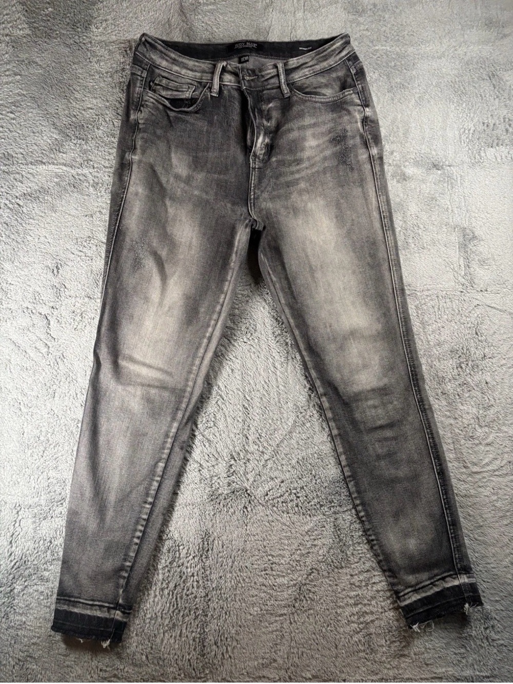 Judy Blue Women's Skinny Jeans - Faded Gray Wash